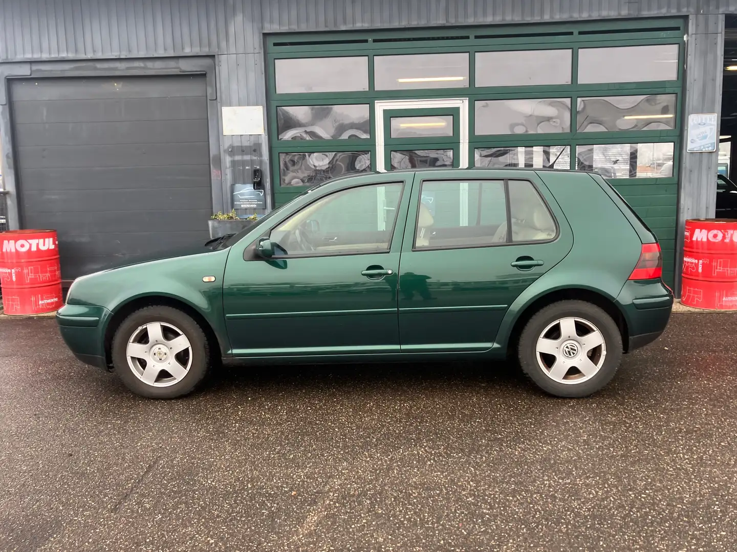 Volkswagen Golf IV 1.6 Automatik Highline Leder Klima Sitzheizung Grün - 2