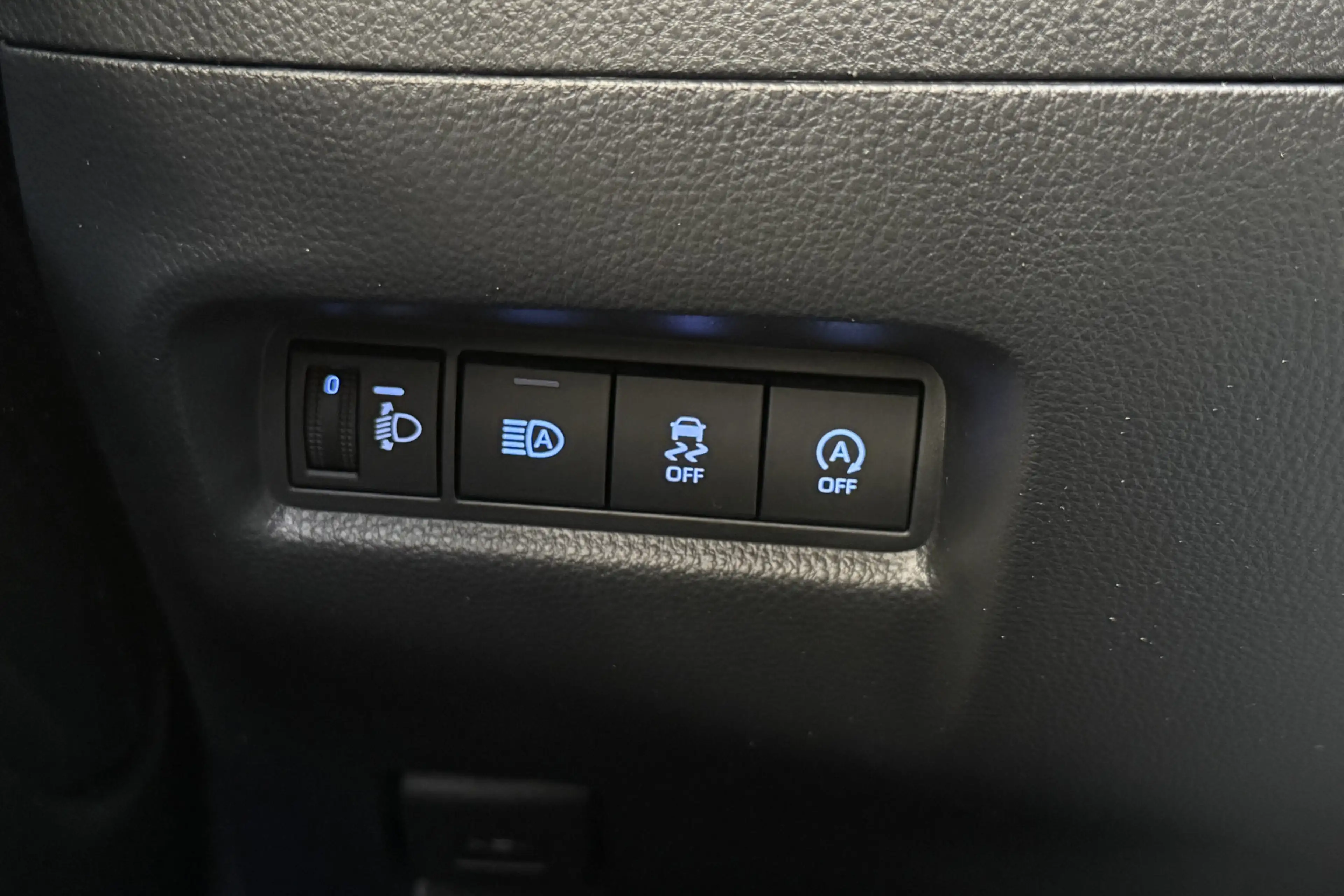 Toyota Aygo X 1.0 VVT-i S-CVT Limited Automaat - Stoelverwarming — photo 33