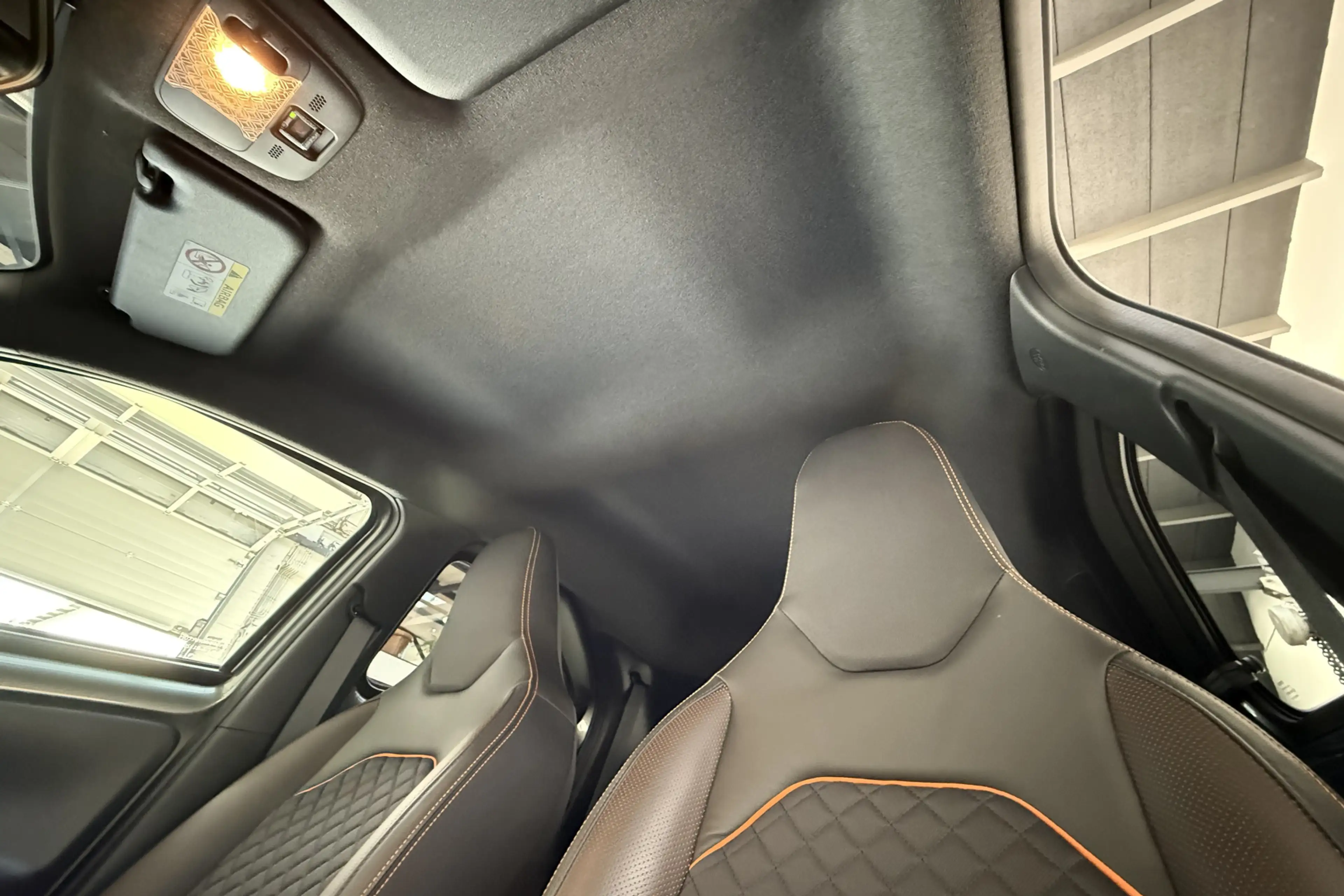 Toyota Aygo X 1.0 VVT-i S-CVT Limited Automaat - Stoelverwarming — photo 32