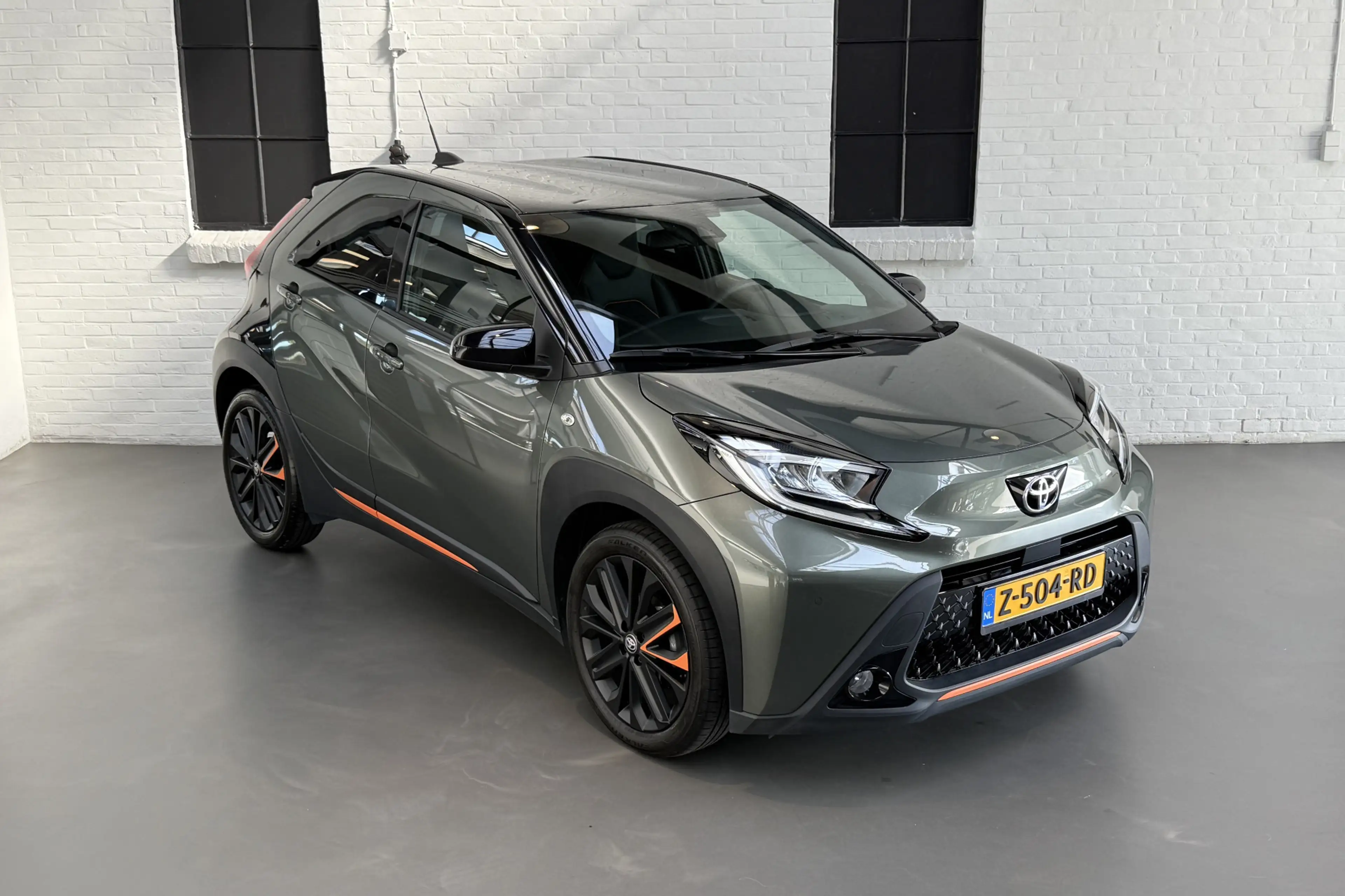 Toyota Aygo X 1.0 VVT-i S-CVT Limited Automaat - Stoelverwarming