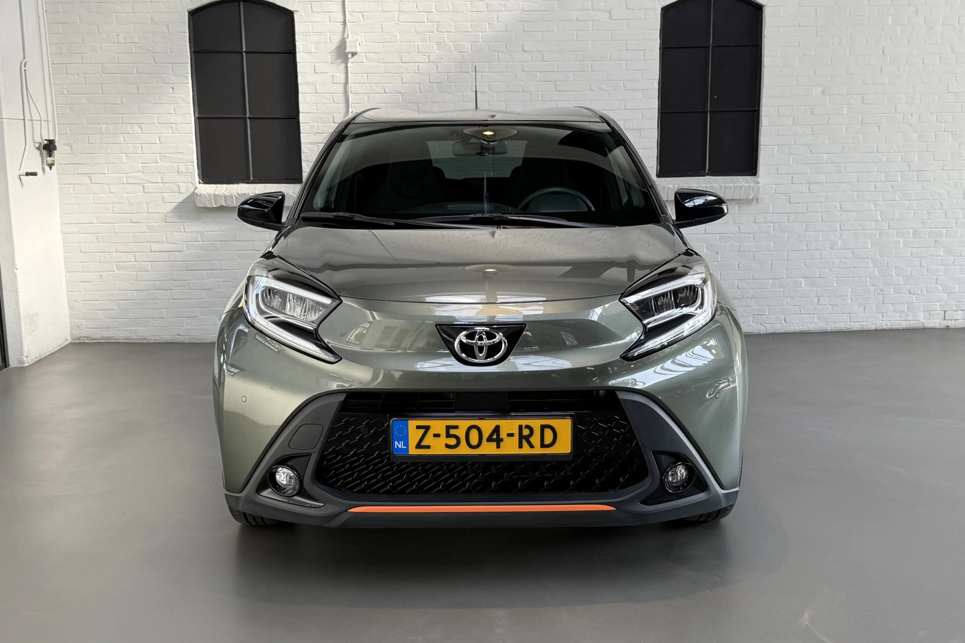 Toyota Aygo X 1.0 VVT-i S-CVT Limited Automaat - Stoelverwarming — photo 4