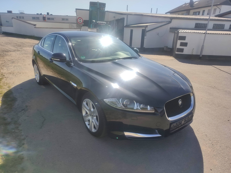 Jaguar XF 3.0 V6 Diesel S — photo 5
