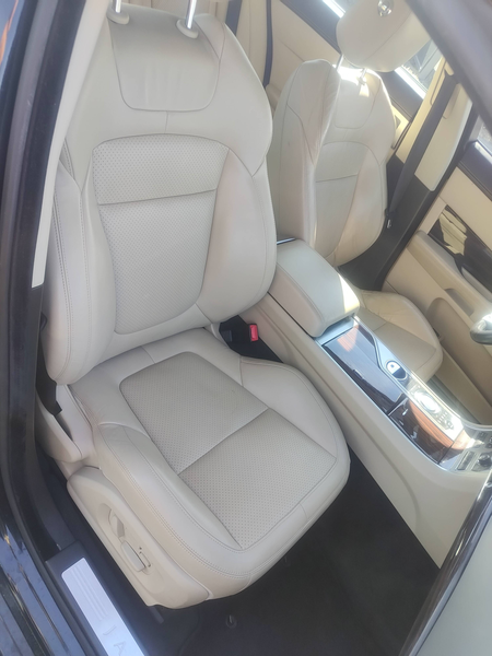 Jaguar XF 3.0 V6 Diesel S — photo 6