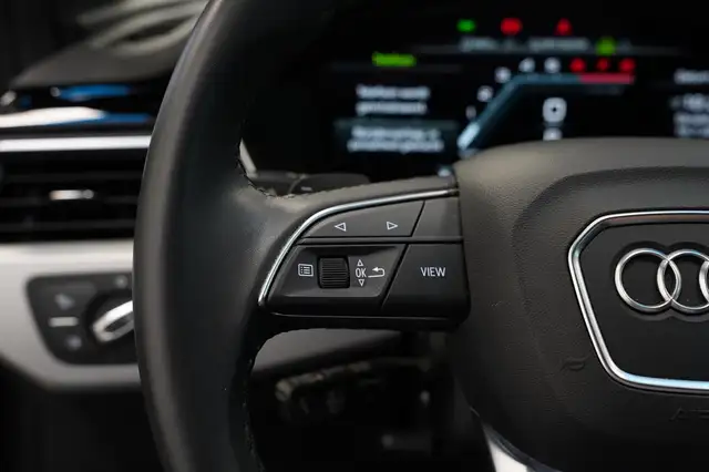 Audi A4 view 8