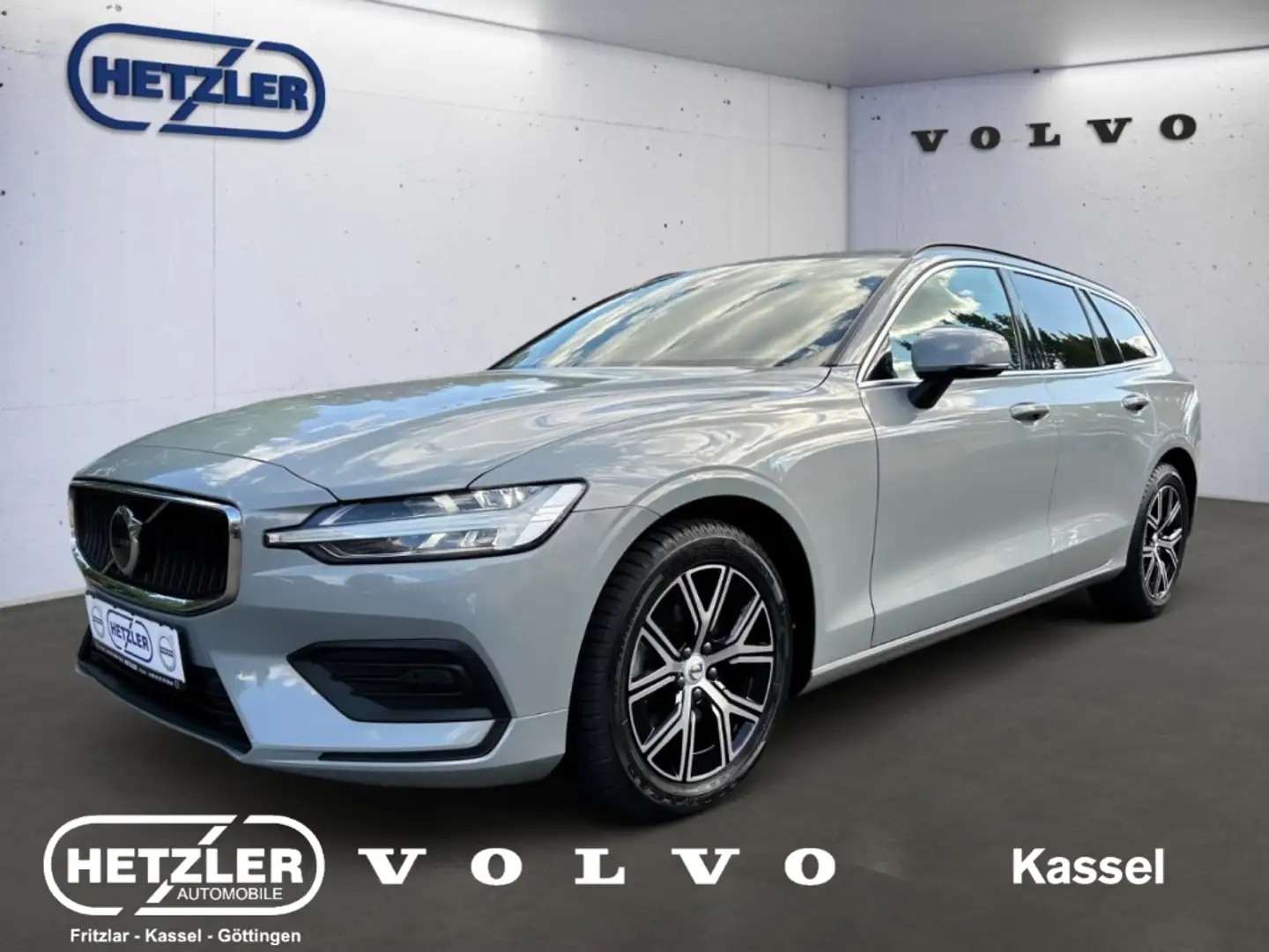 Volvo V60 Kombi Core B4 Benzin EU6d Digitales Cockpit Sounds Grey - 1