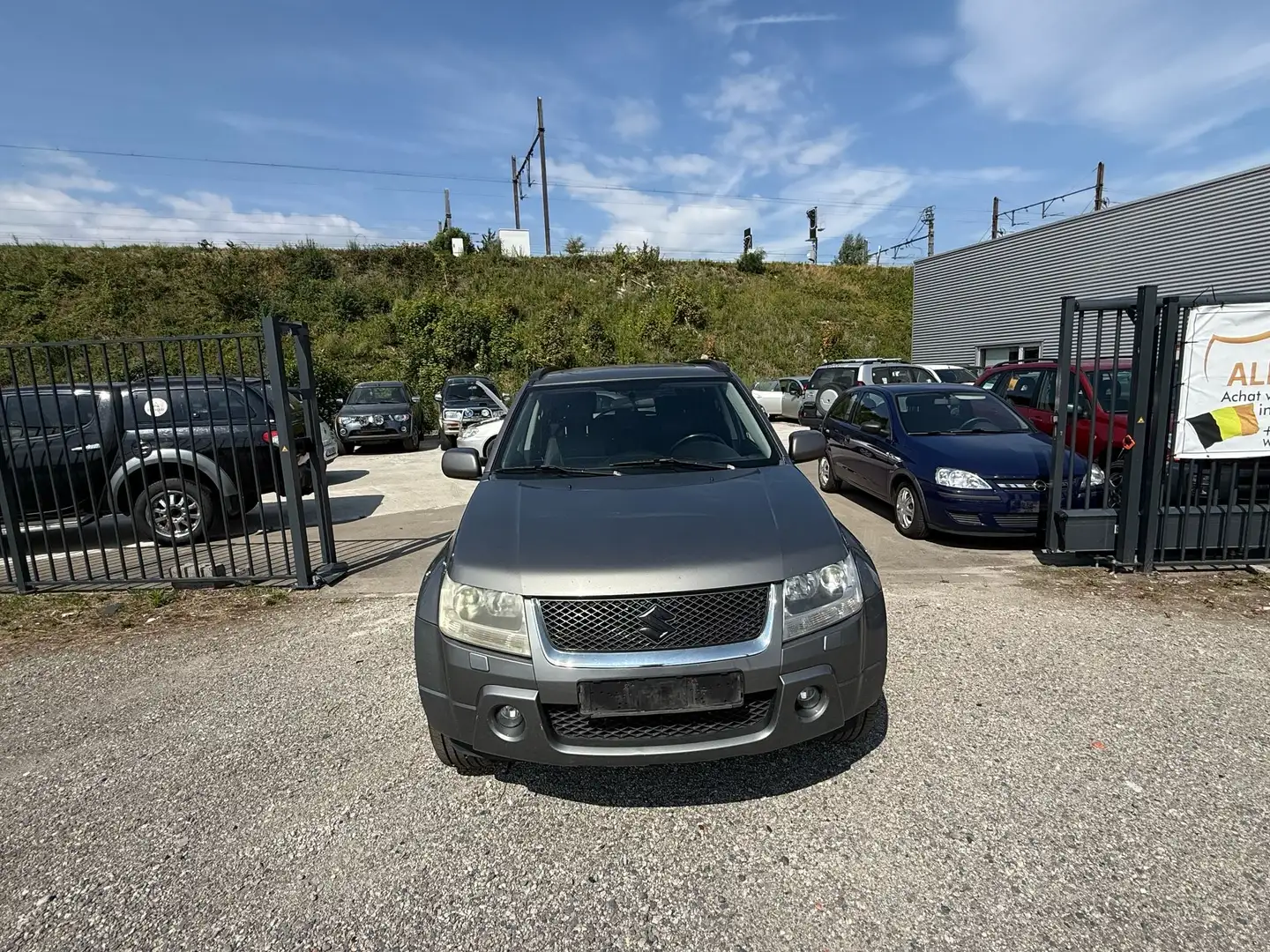 Suzuki Grand Vitara 2.0i JLX - 1