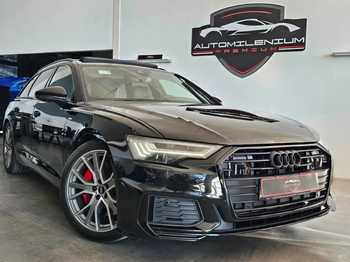 Audi A6 Avant Competition 55 TFSIe quattro-ultra Negro - 1