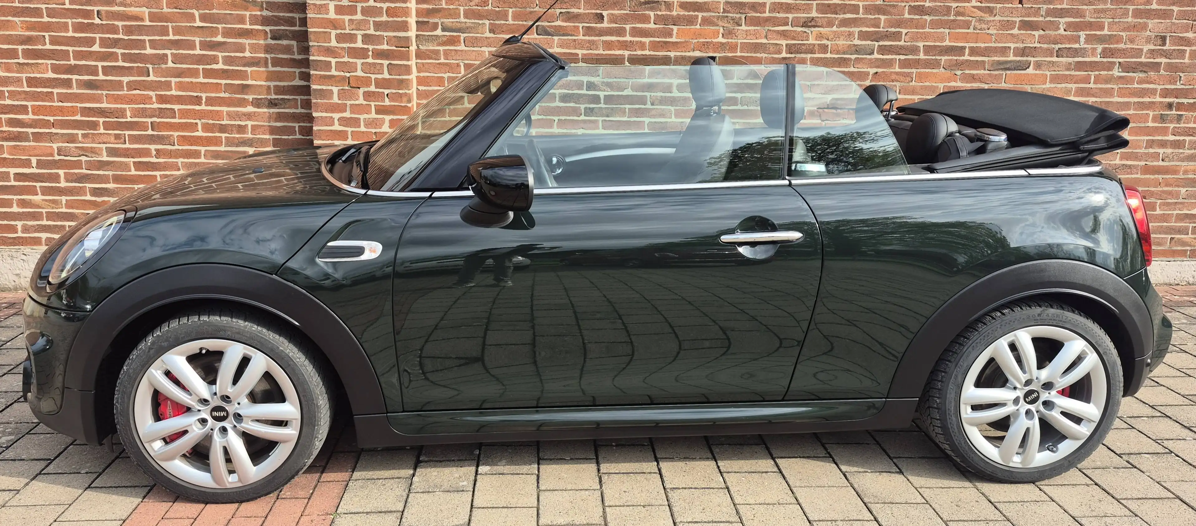 MINI John Cooper Works Cabrio John Cooper Works Harman-Kardon/Leder/Navi — photo 7