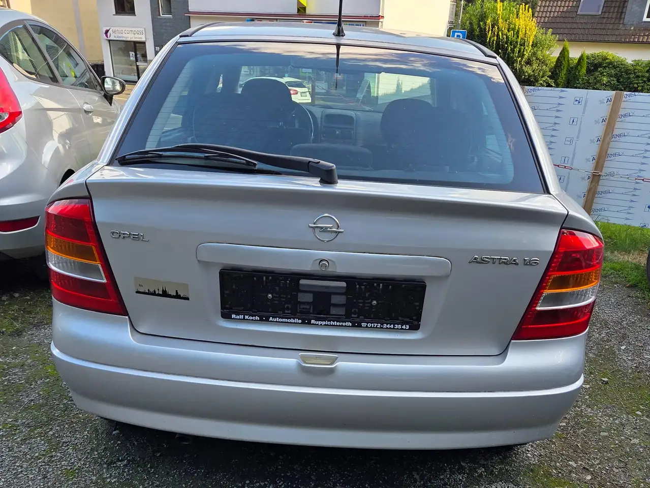 Opel Astra 1.6 Elegance, foto 4