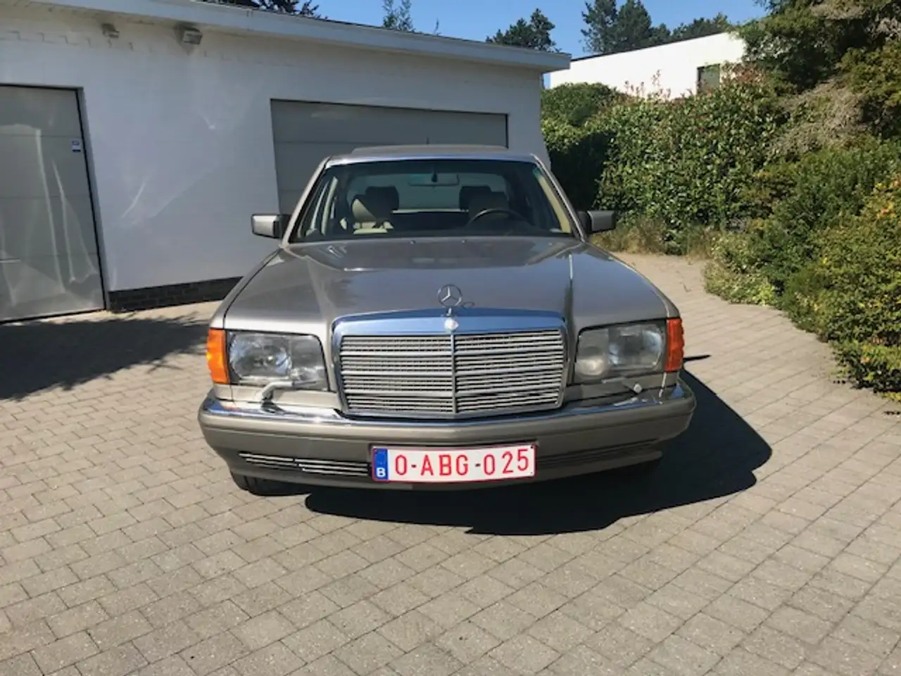 Mercedes-Benz S 260, foto 2