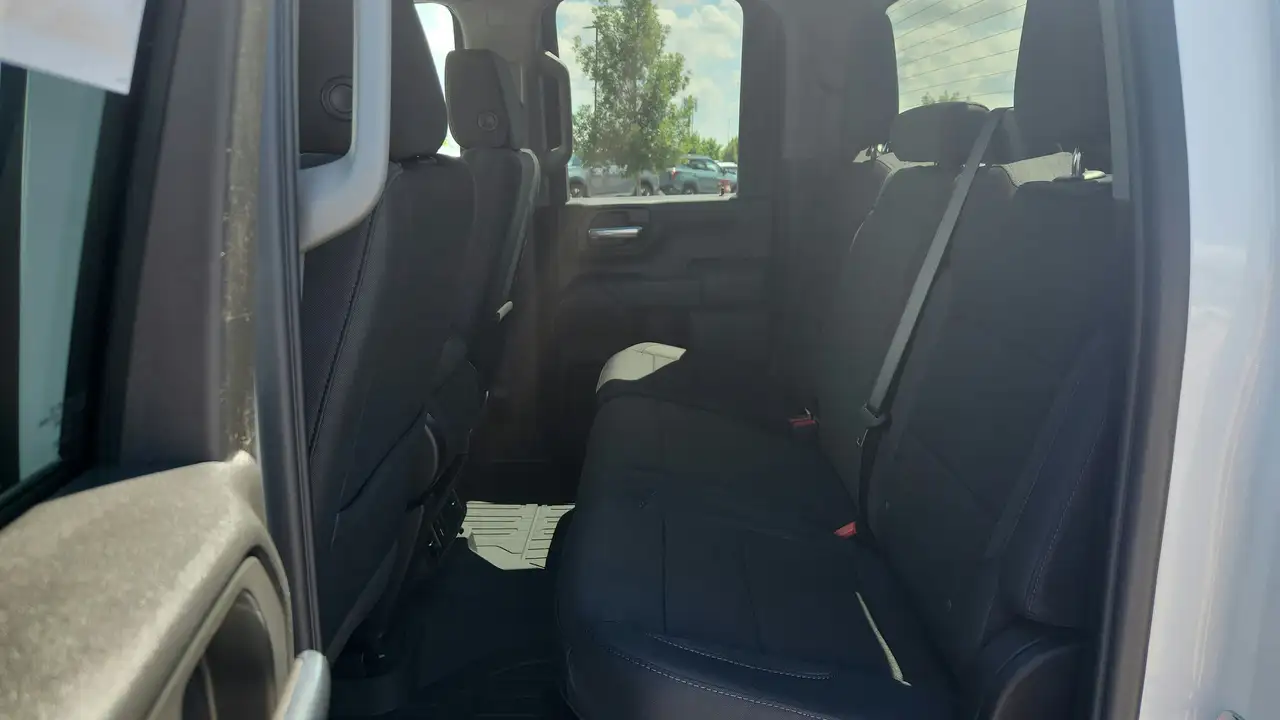 GMC Sierra 2500HD снимка GMC Sierra 2500HD