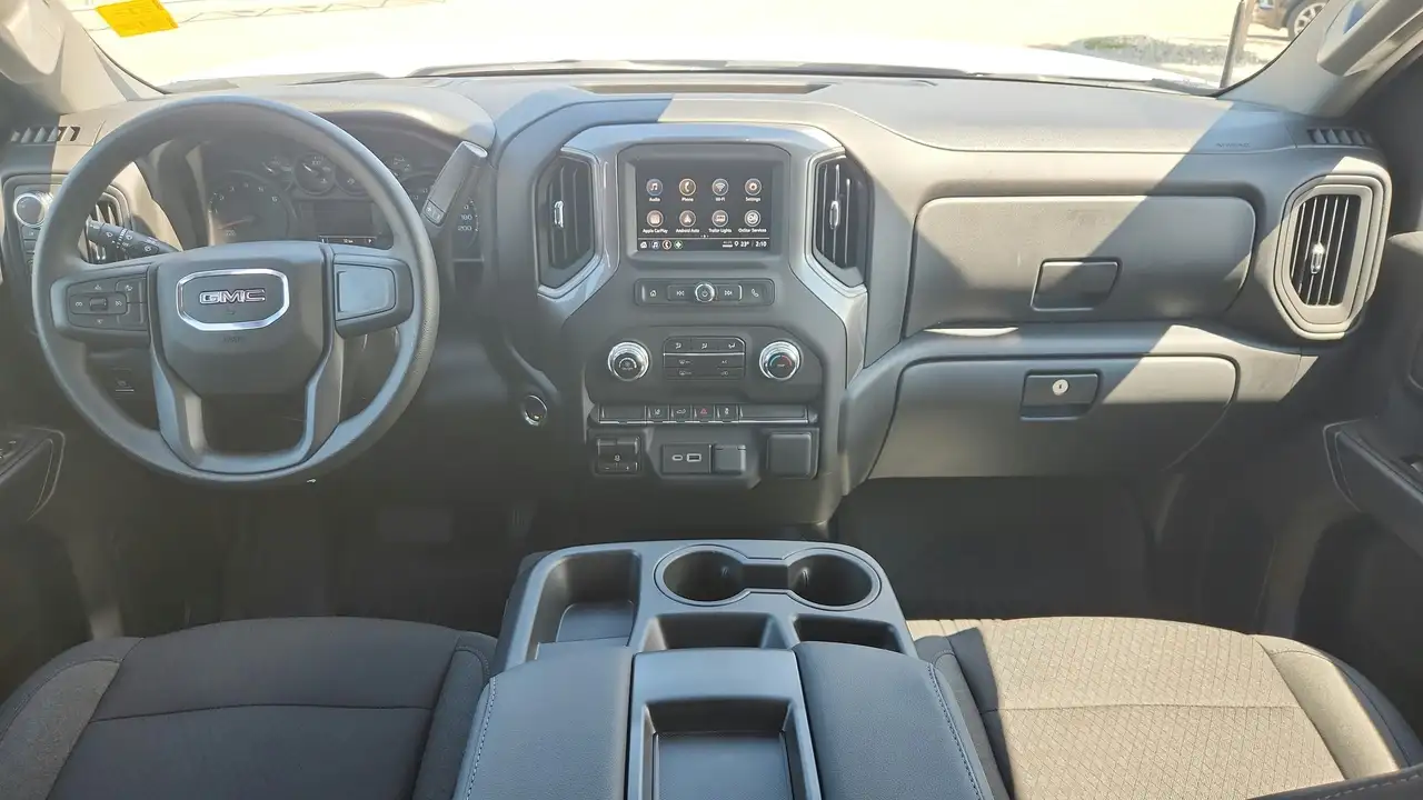 GMC Sierra 2500HD снимка GMC Sierra 2500HD