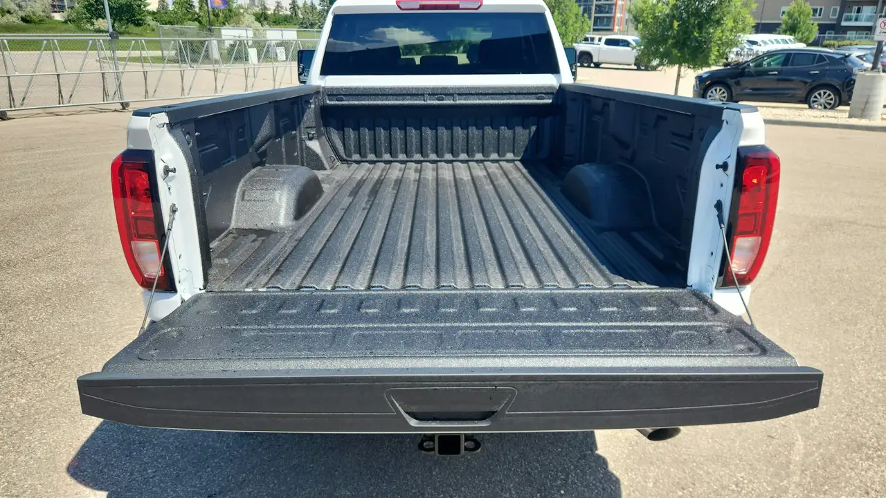 GMC Sierra 2500HD снимка GMC Sierra 2500HD