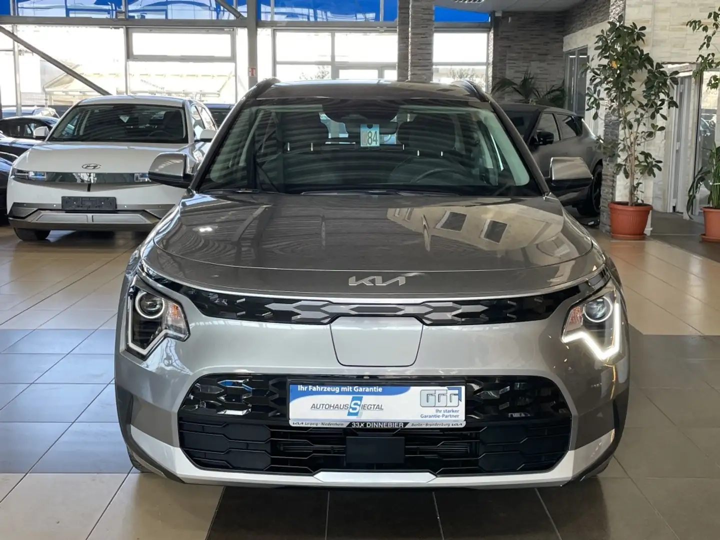 Kia Niro e-Niro Edition 7 dig.Cockpit Navi R.Cam SHZ Grau - 2
