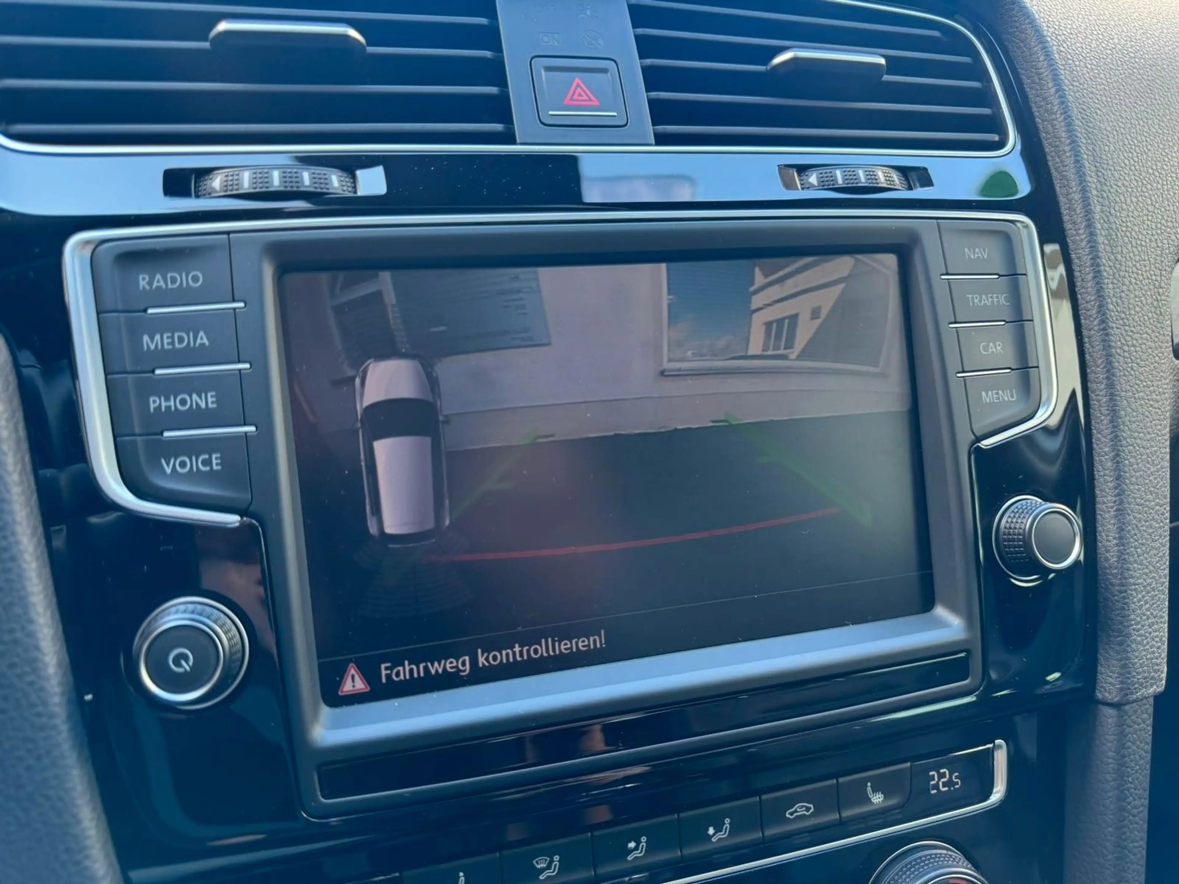 Volkswagen Golf VII R 4M ACC R-KAMERA PANO DYNAUDIO CARPLAY — photo 15