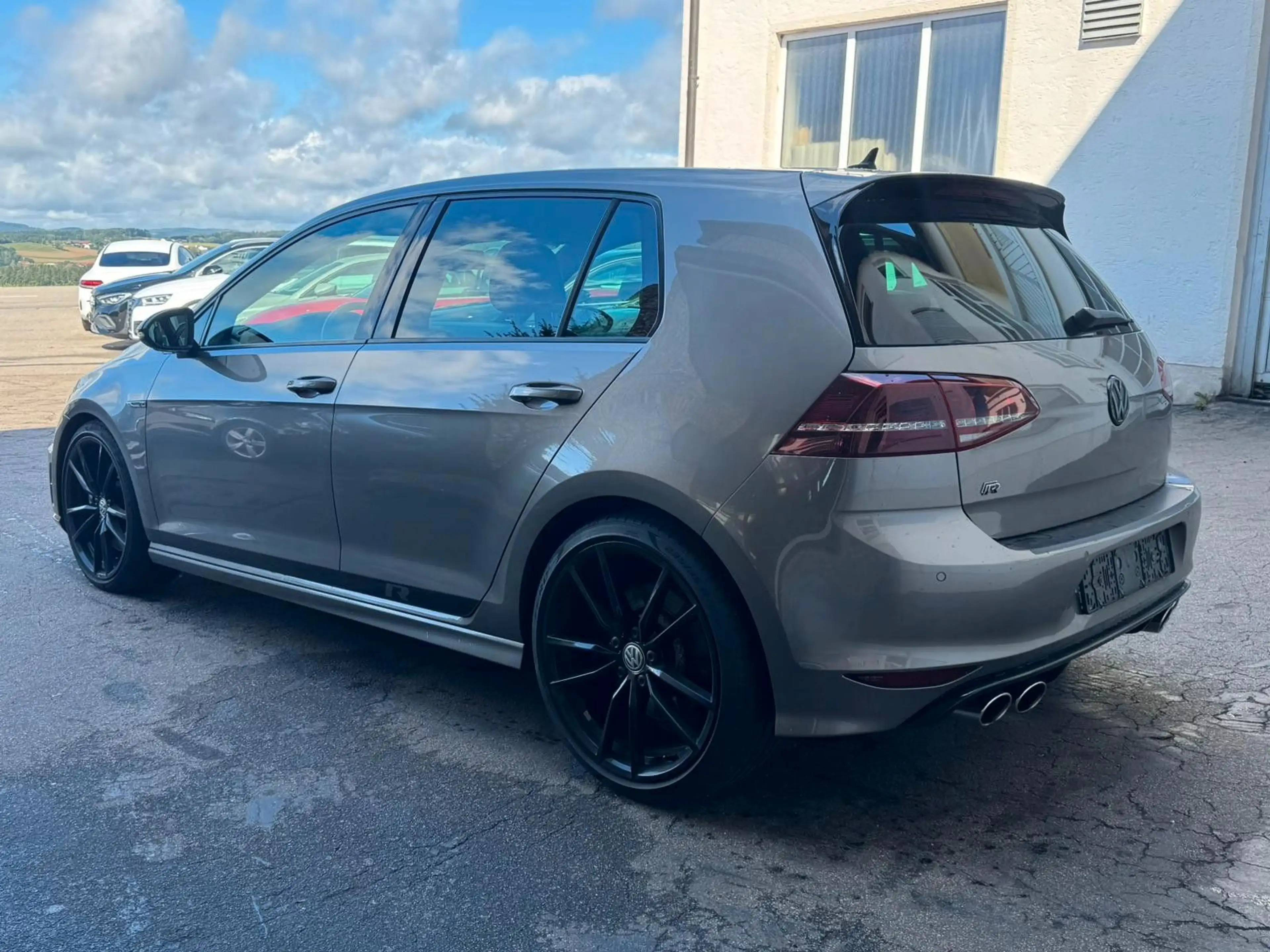 Volkswagen Golf VII R 4M ACC R-KAMERA PANO DYNAUDIO CARPLAY — photo 4