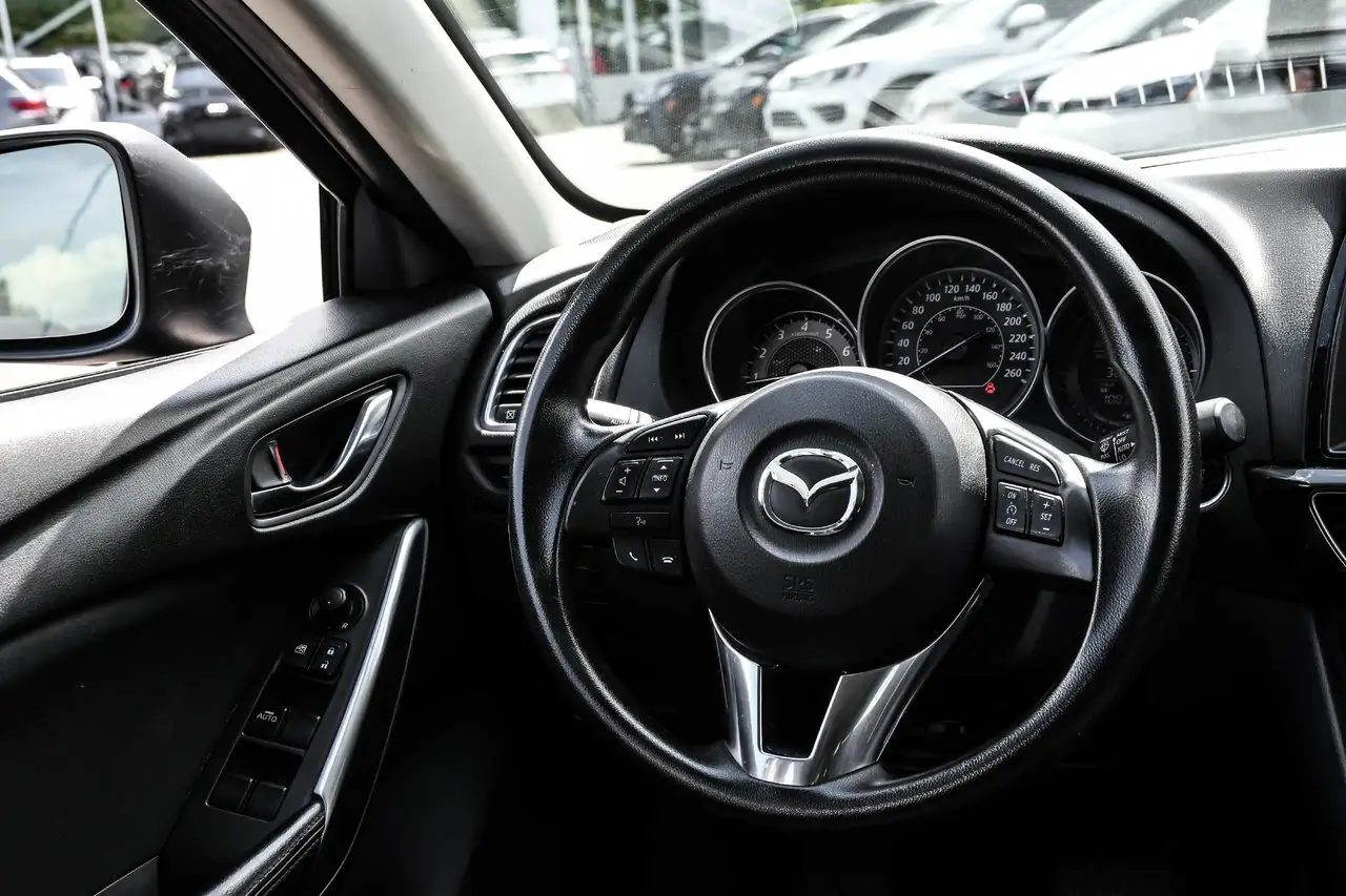 Mazda 6 снимка Mazda 6