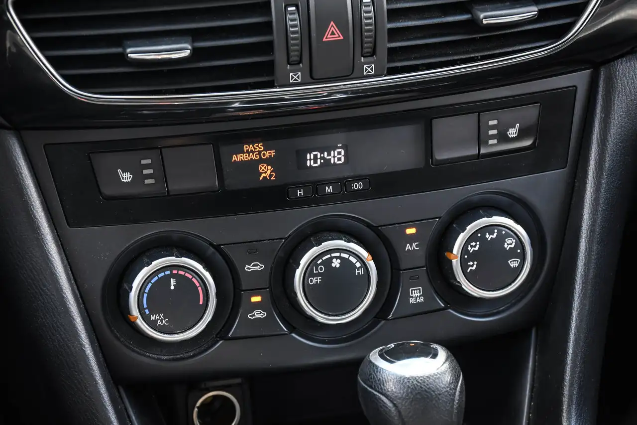 Mazda 6 снимка Mazda 6