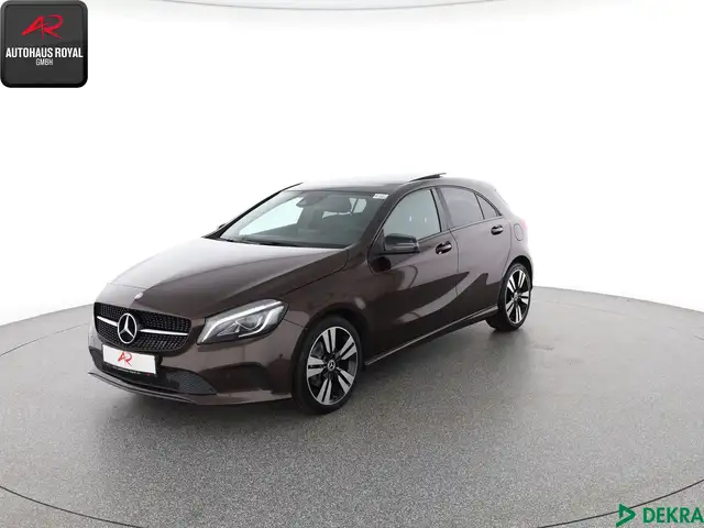 Mercedes-Benz A 200 A 200 STYLE NIGHT PANO,KAMERA,AKT.PARKASSIST,SH