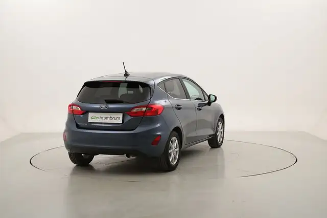 Ford Fiesta view 5