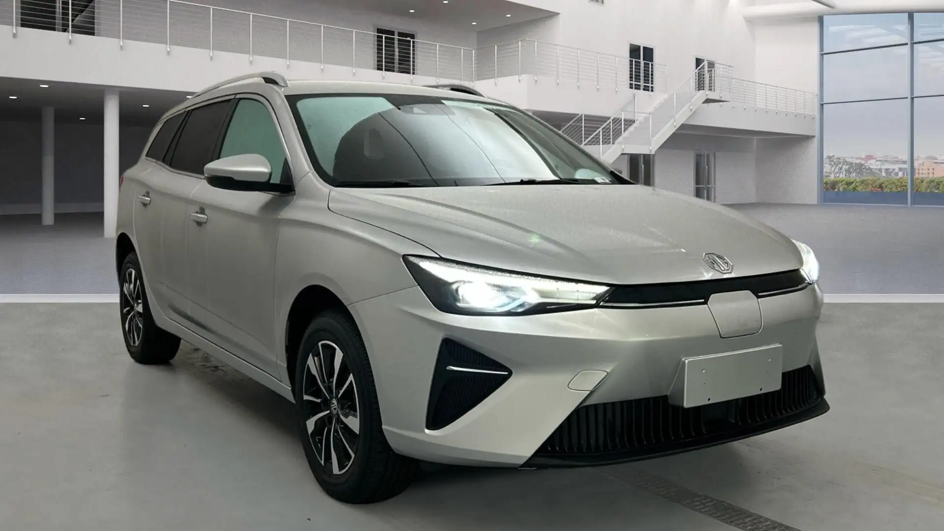 MG MG5 Comfort 51kWh Aut. NP 36.390.- NEU! Silber - 1