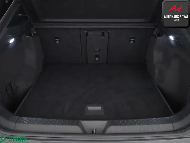 Volkswagen Id.4 view 12