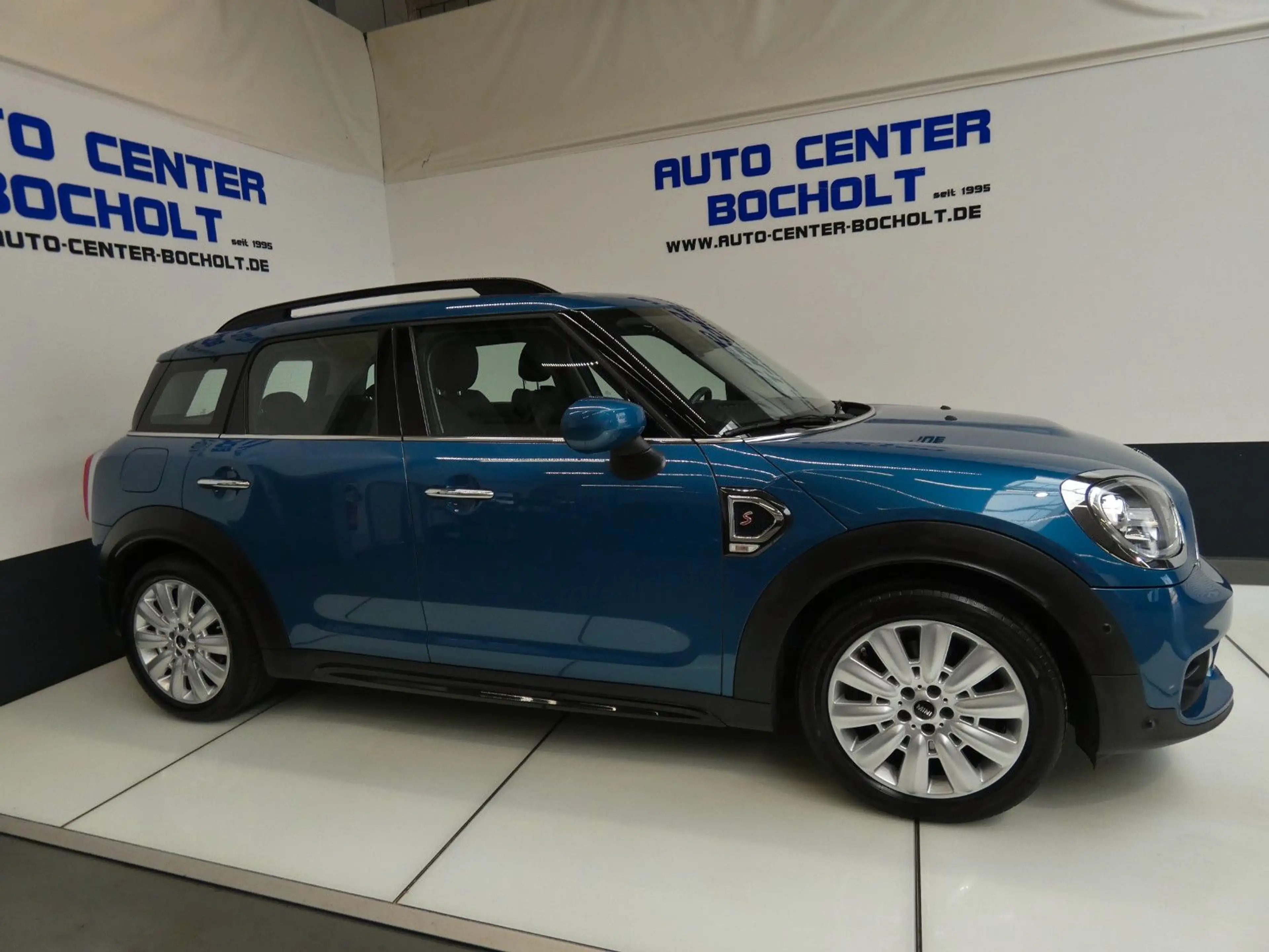 MINI Cooper SD Countryman *HUD*Panor*NaviProf*RFKamera — photo 4