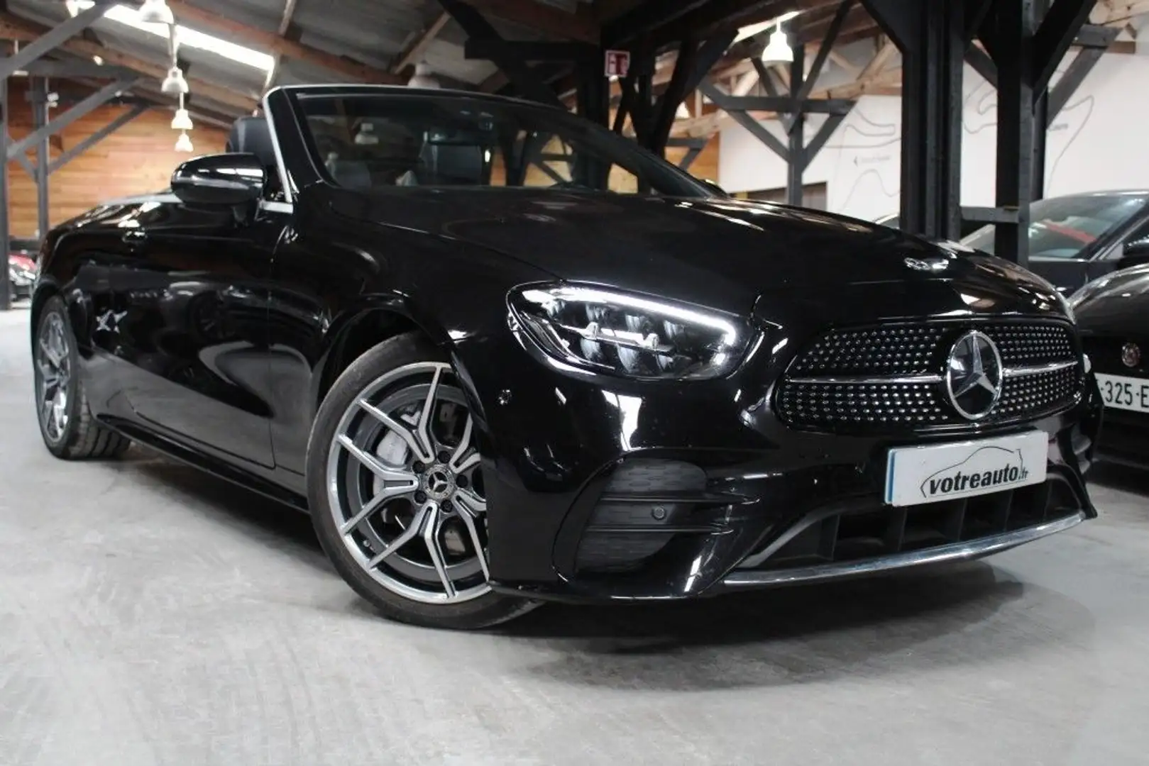 Mercedes-Benz E 220 V (2) CABRIOLET 220 D AMG LINE 9G-TRONIC - 1