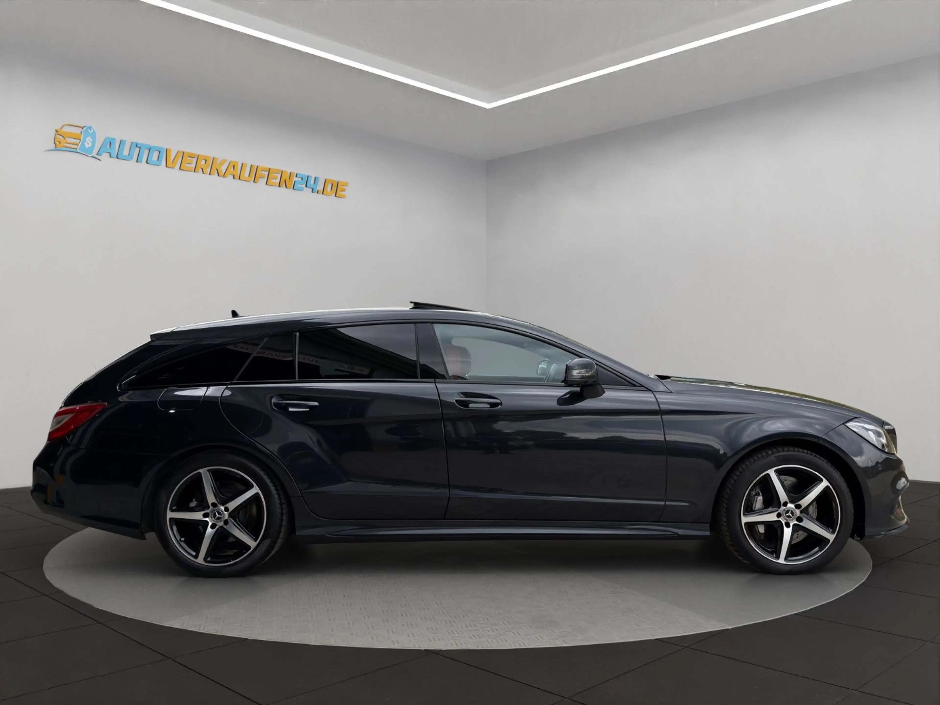 Mercedes-Benz CLS CLS 500 AMG 4M 360° DESIGNO BEAM S.DACH MASSAGE — photo 8