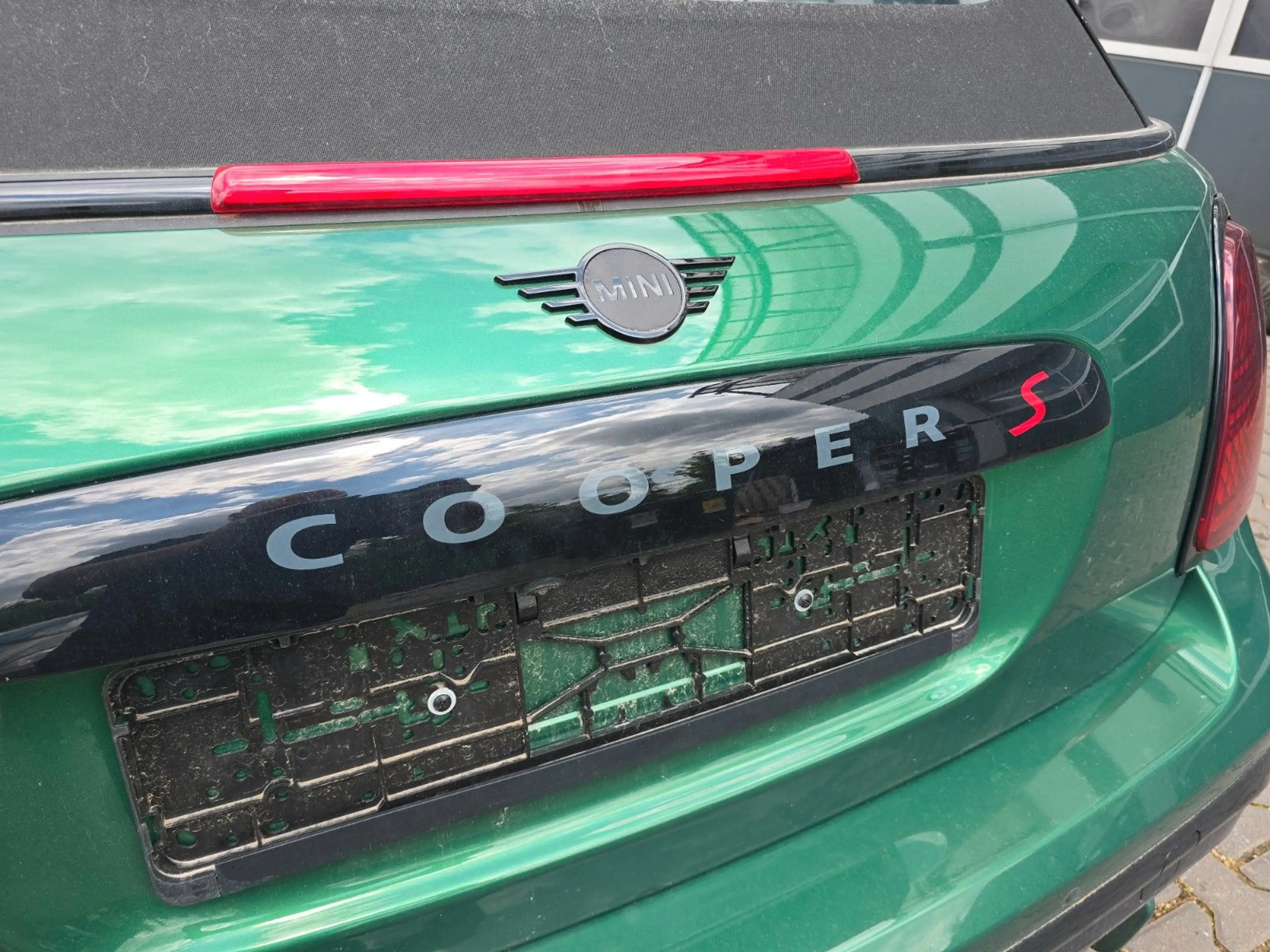 MINI Cooper S Cabrio John Cooper Works Trim — photo 8