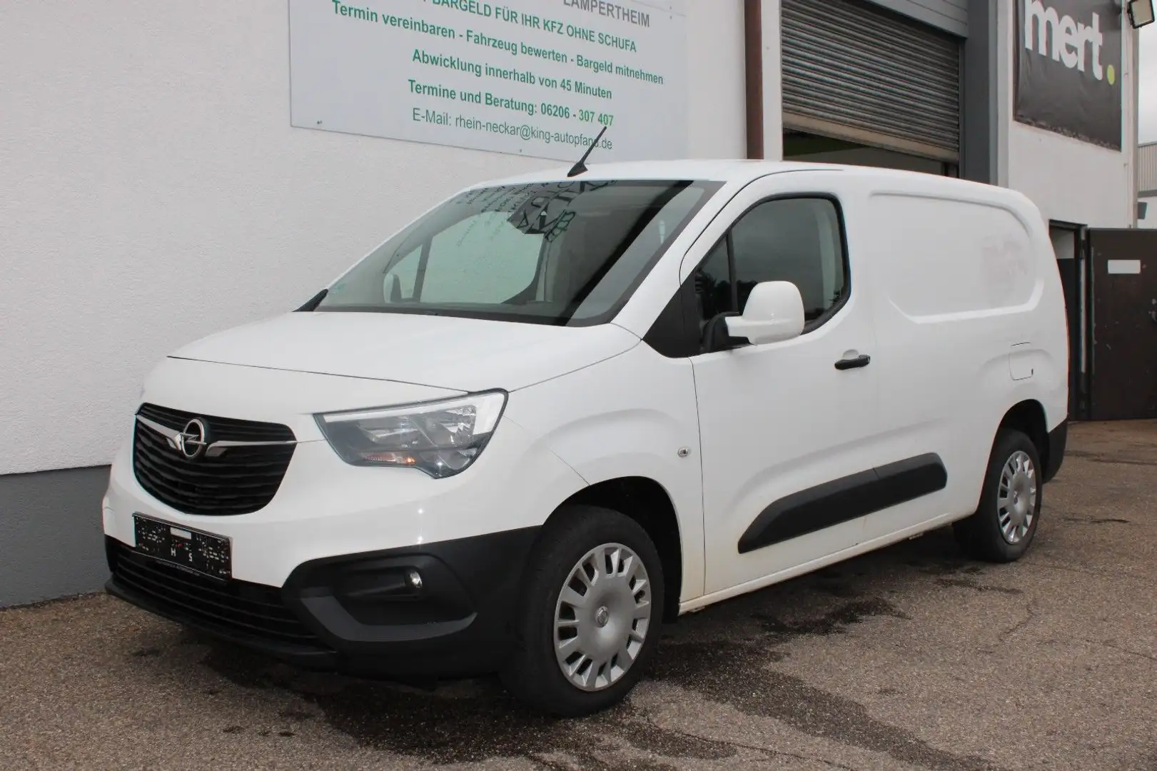 Opel Combo E Cargo 1.5 Cdti  H1L2 erhöhte Nutzlast XL Weiß - 1