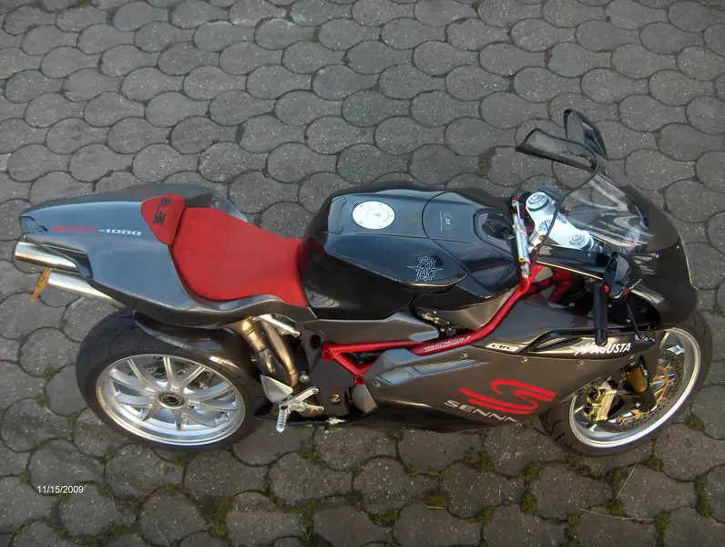 MV Agusta F4 1000 - foto 3