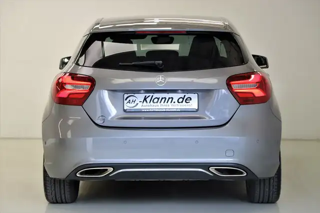 Mercedes-Benz A view 7