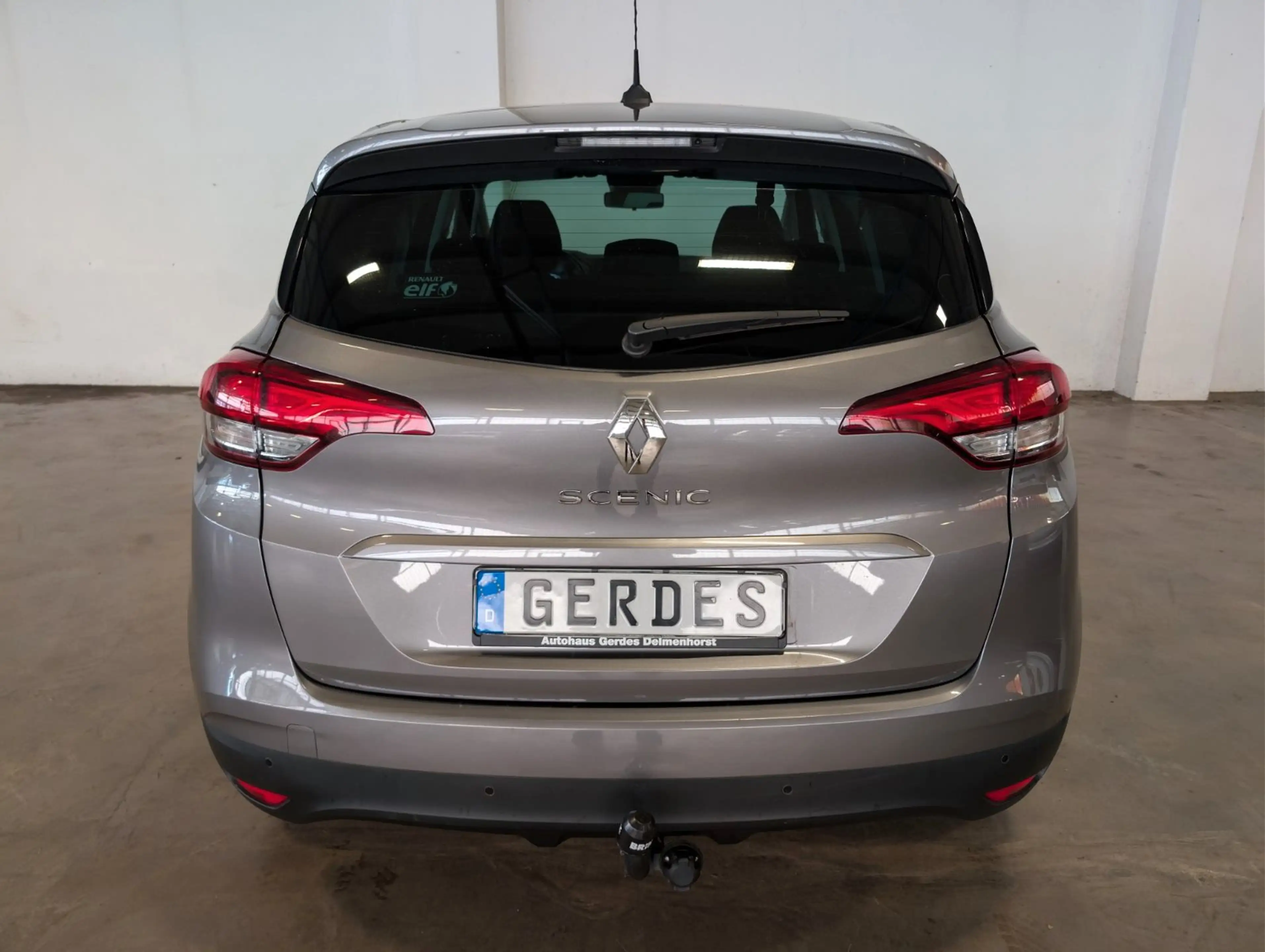 Renault Scenic IV 1.7 BLUE dCi 150 — photo 10