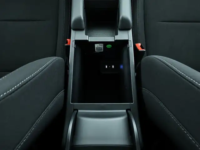Hyundai IONIQ 6 view 14