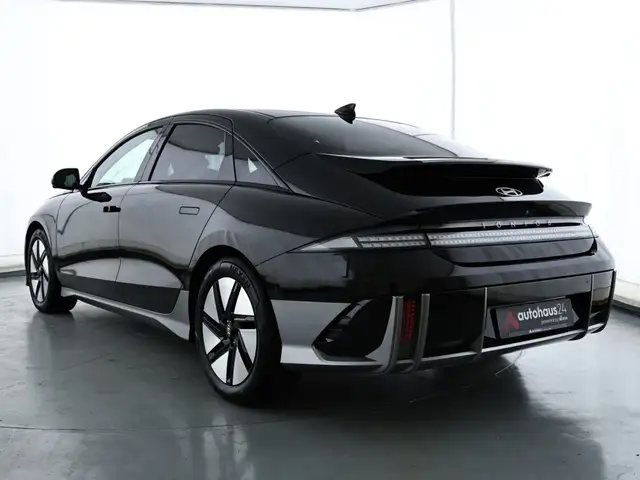 Hyundai IONIQ 6 view 4
