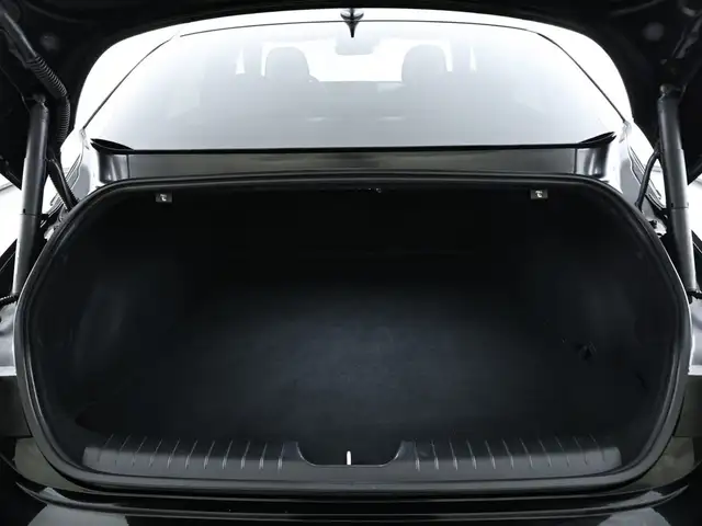 Hyundai IONIQ 6 view 6