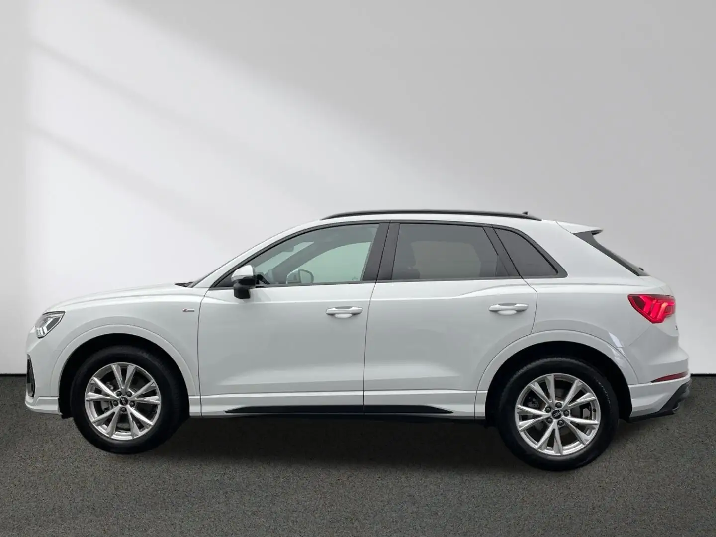 Audi Q3 35 TFSI S line MMI Navi Kamera Voll-LED AHK Blanco - 2