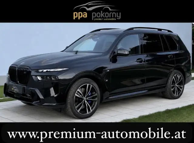 BMW X7 M 60i xDrive Swarovski 200.000 €