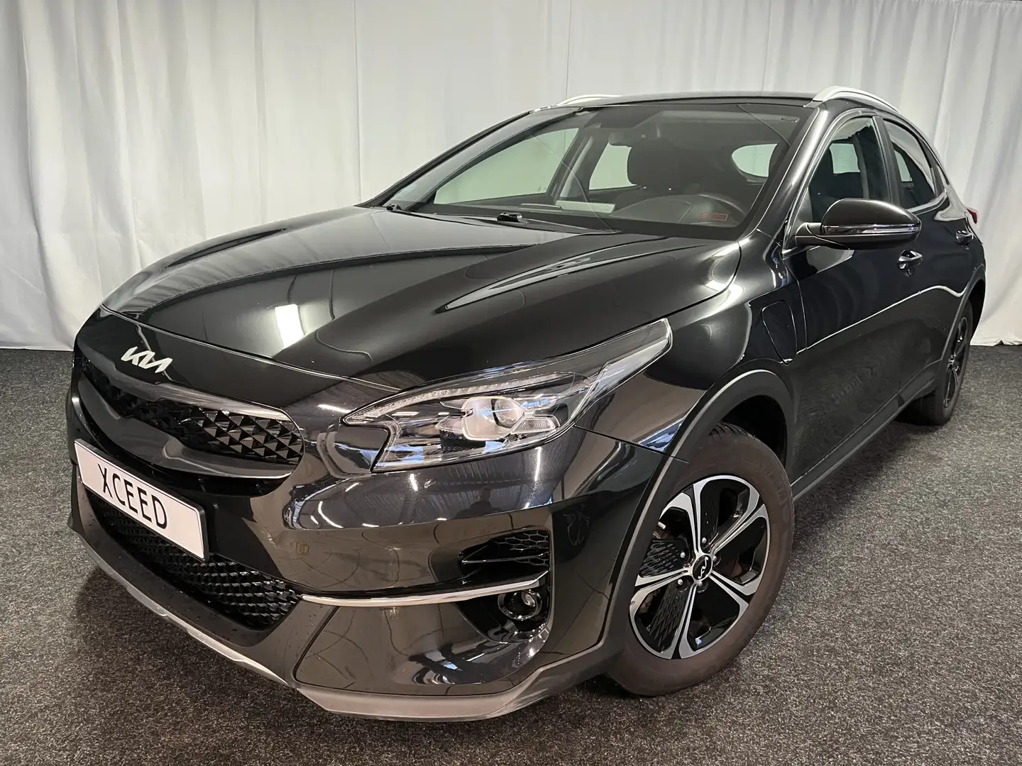 Kia XCeed 1.6 GDi PHEV PLUG-IN DynamicLine ECC/CAMERA/APPLE/ Zwart - 1