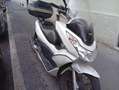 Honda PCX 150 Wit - thumbnail 3