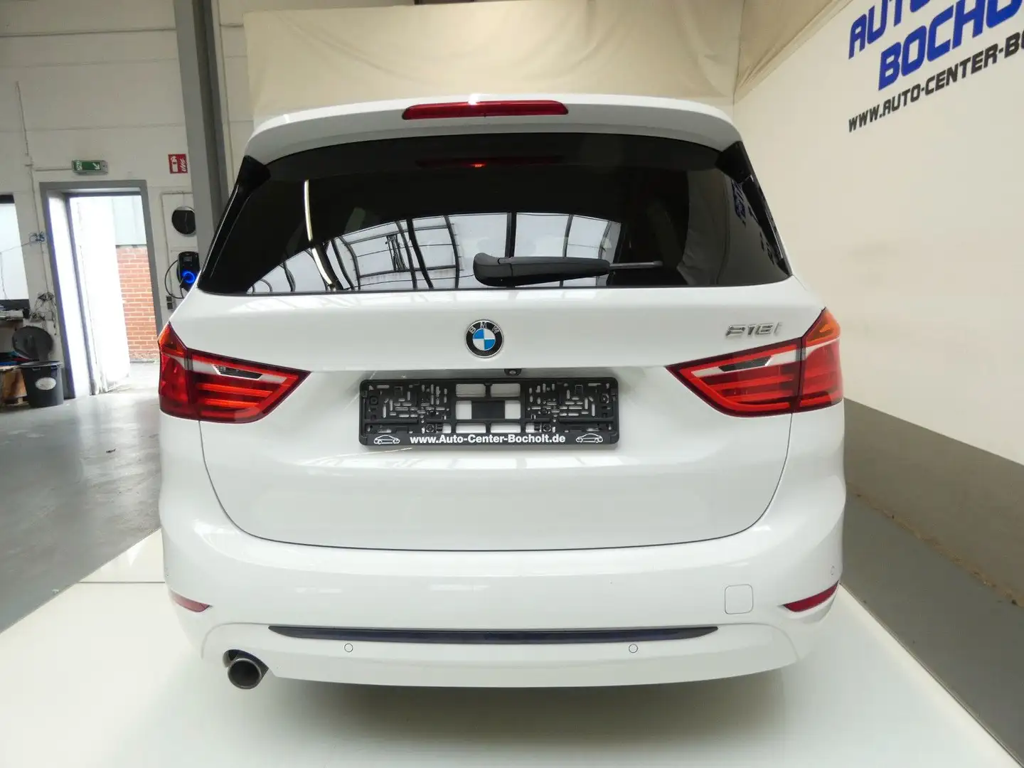 BMW 218 218i  Gran Tourer Sport Line*Navi*Leder*7-Sitzer Blanc - 2