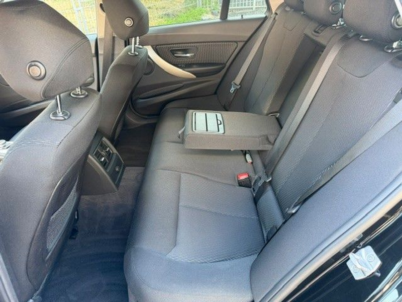 BMW 318 d Advantage Business Navi Klima Alu PDC SHZ — photo 9