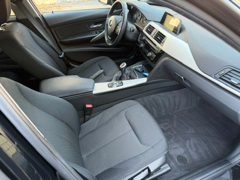 BMW 318 d Advantage Business Navi Klima Alu PDC SHZ — photo 11