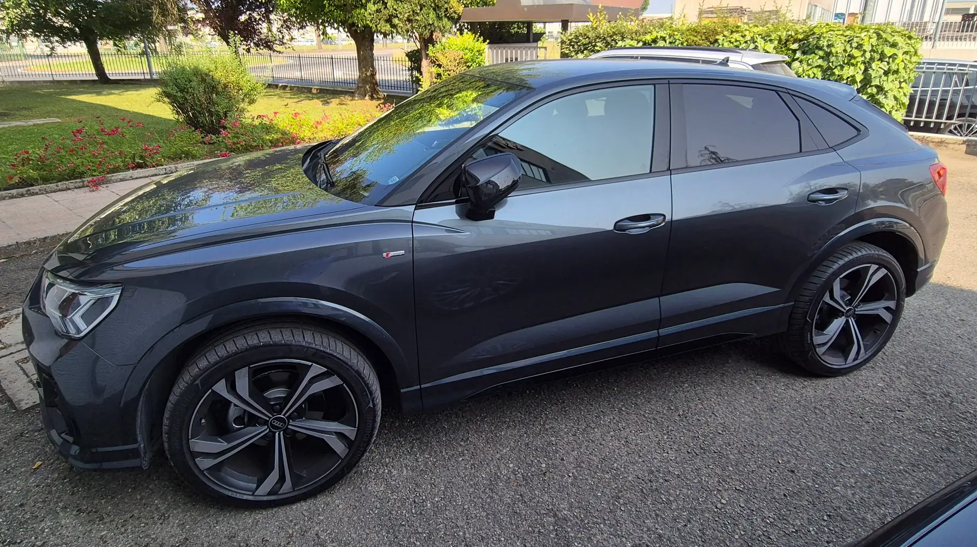 Audi Q3 Q3 2019 Sportback 35 2.0 tdi Identi Black s-tronic Grigio - 1
