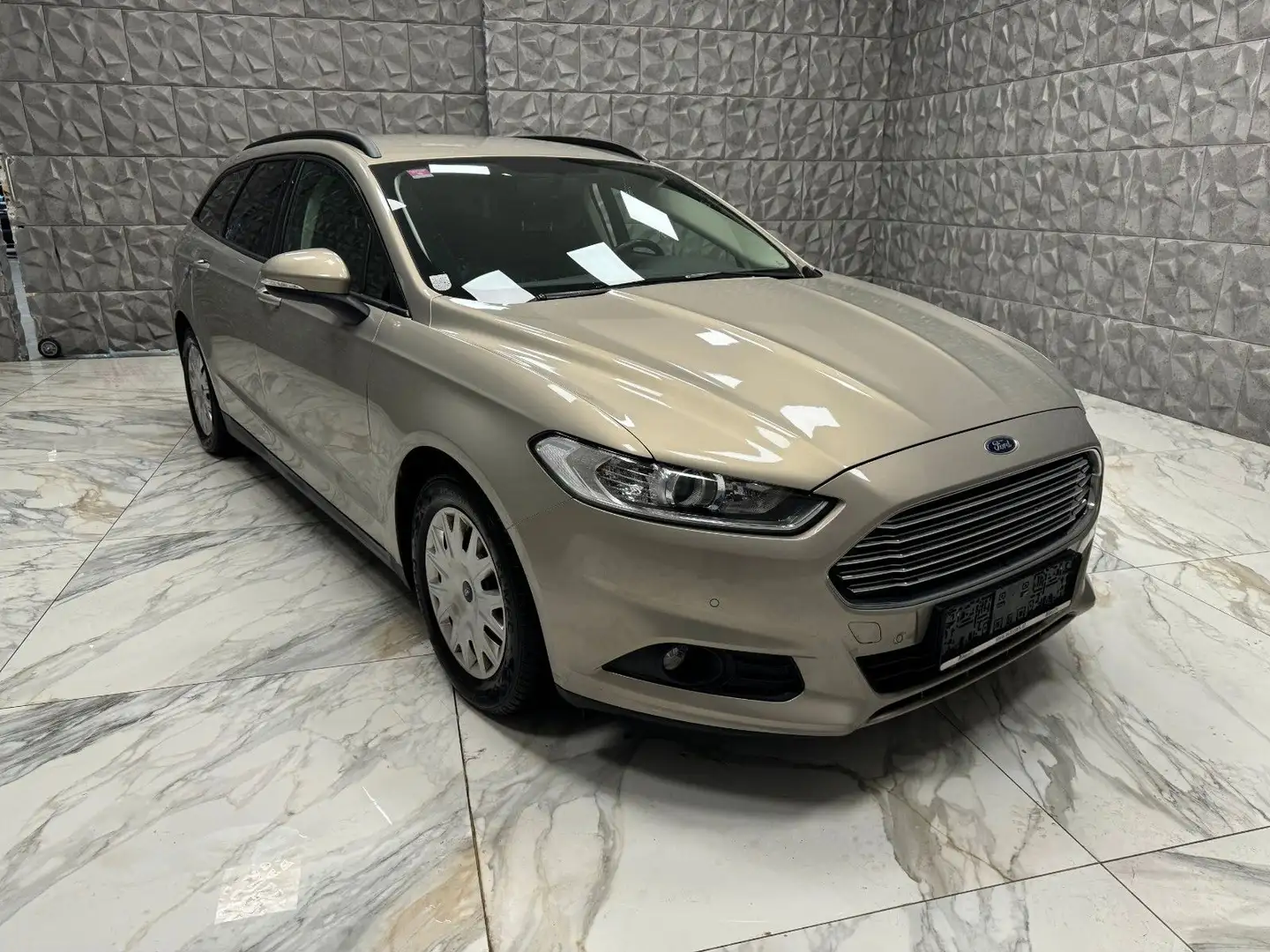 Ford Mondeo Turnier Trend*Voll Fahrbereit* Grau - 1