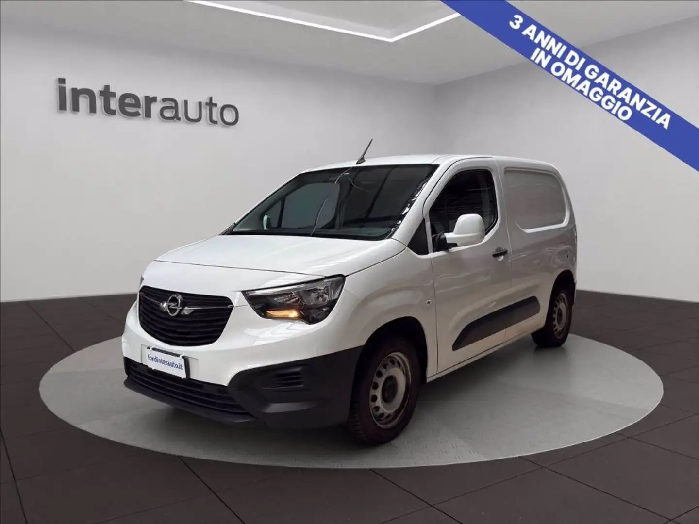 Opel Combo cargo 1.5d 100cv S&S L1H1 Edition mt6 Bianco - 1