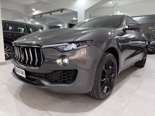 Maserati Levante 3.0 D AWD AUTO 275CV