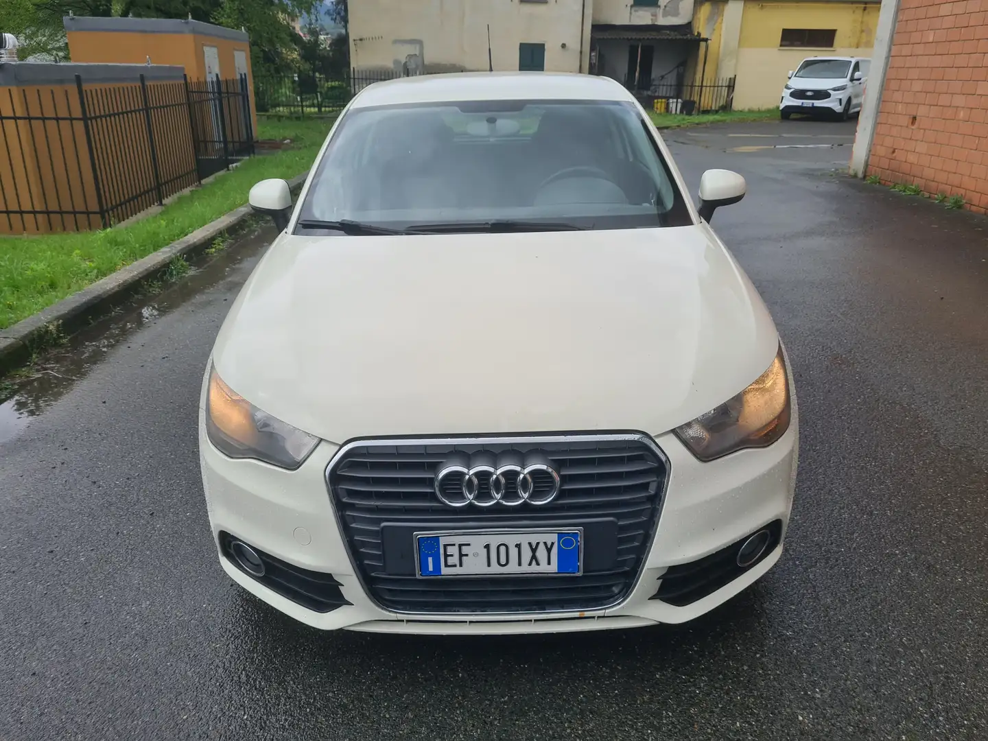 Audi A1 A1 1.2 tfsi 86cv Blanc - 2