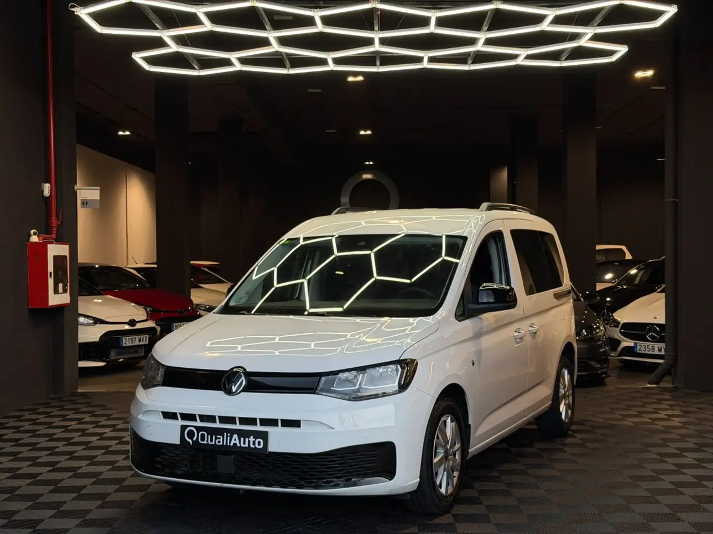 Volkswagen Caddy Life 2.0 TDI 90kW 122CV Blanco - 1